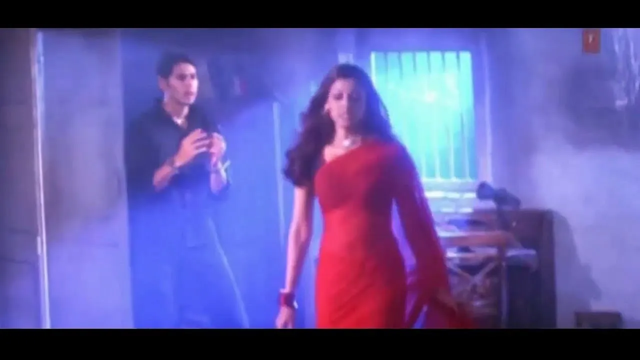 Humne Tumko Dil Ye De Diya lyrics